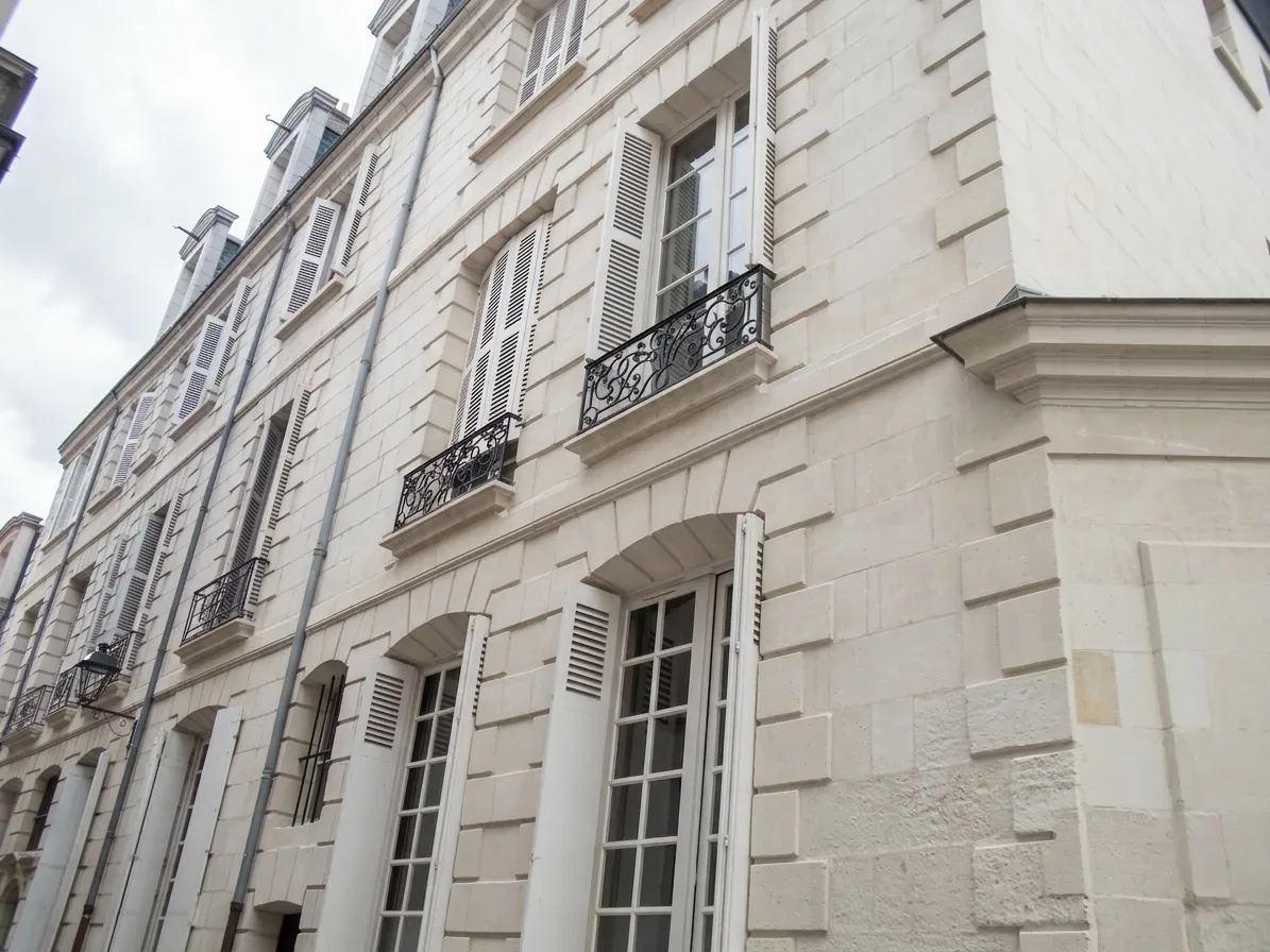 Ravalement de façade en pierre à Seine-et-Marne